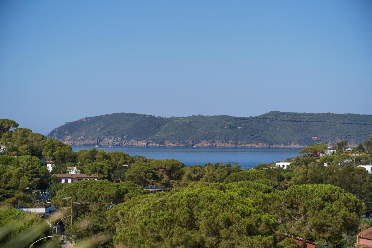 Hotel Villa Wanda Порт-Аццурро Экстерьер фото